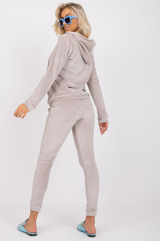 Ilaria viskozes gaiši pelēks velūra...