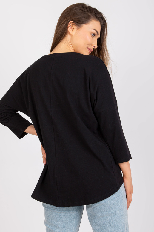 Melna ikdienas blūze ar apaļu kakla... Melna ikdienas blūze ar apaļu kakla...