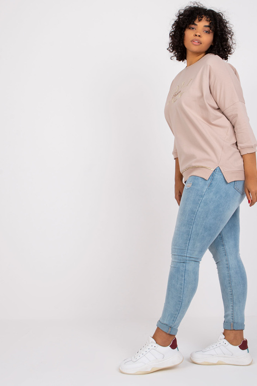 Gaiši bēša plus izmēra blūze ar... Gaiši bēša plus izmēra blūze ar...