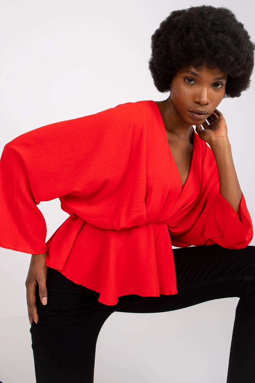 Raquela sarkana blūze ar V veida...