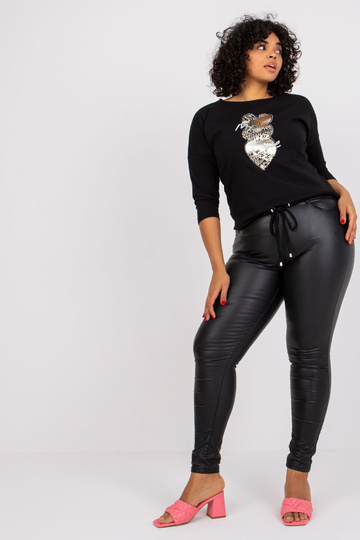 Melna liela izmēra...