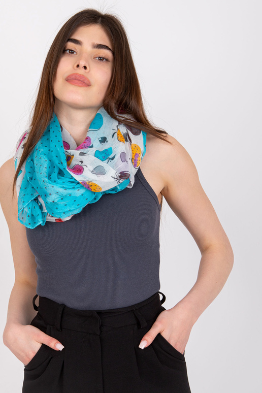 Balts un zils iesaiņojums ar apdruku