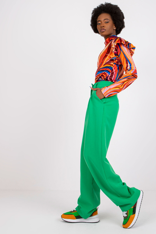 Oranža velūra blūze ar volāniem Lina Oranža velūra blūze ar volāniem Lina