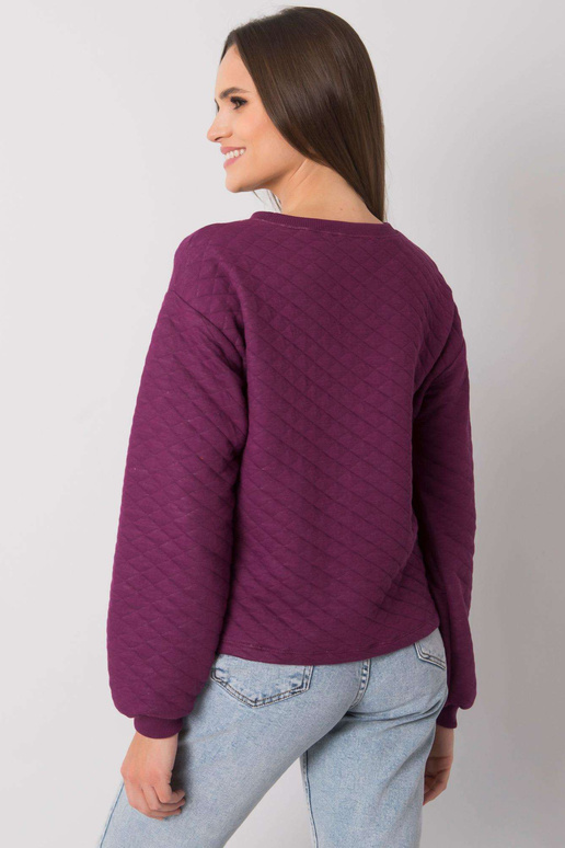 Violeta stepēts džemperis bez kapuces... Violeta stepēts džemperis bez kapuces...