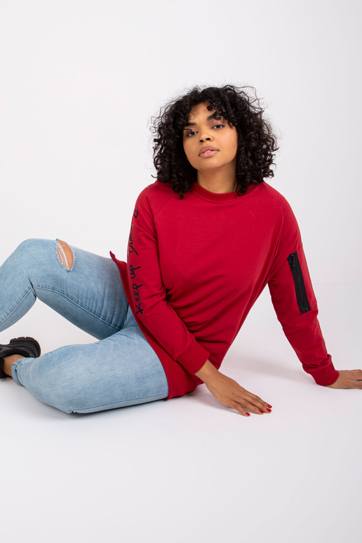 Burgundijas krāsas sporta krekla...