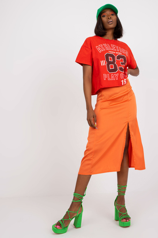 Oranži svārki no mākslīgā satīna ar...