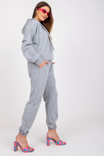 Pelēka melanža pamata... 2