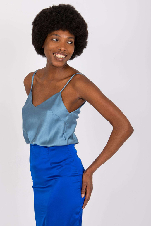 Zils tops uz regulējamām lencēm...