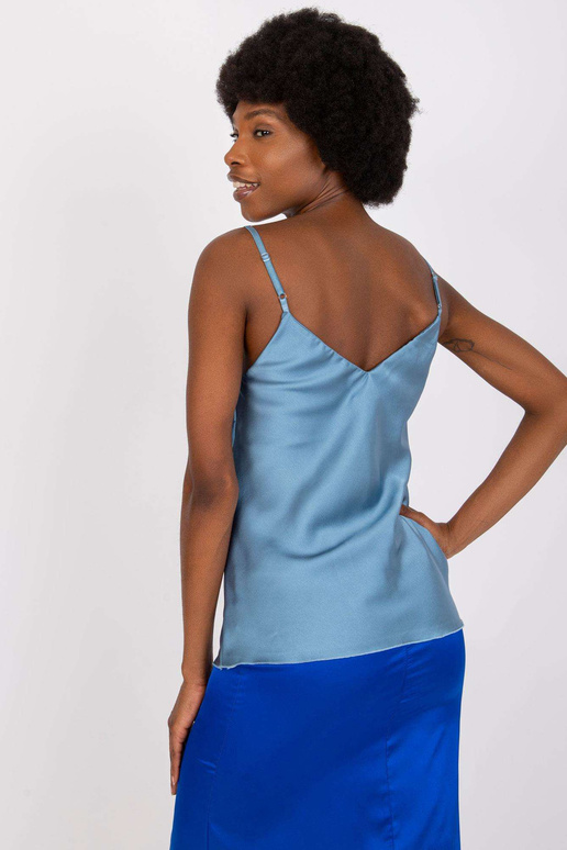 Zils tops uz regulējamām lencēm...