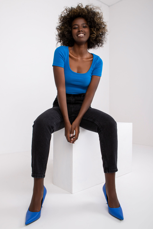 Melnas džinsa bikšu papīra maisiņš...