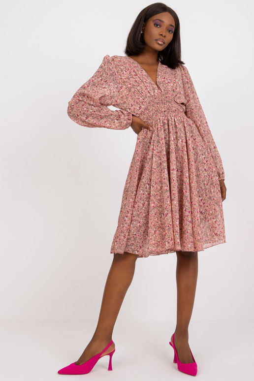 Rozā uzliesmojoša kleita ar ziedu...