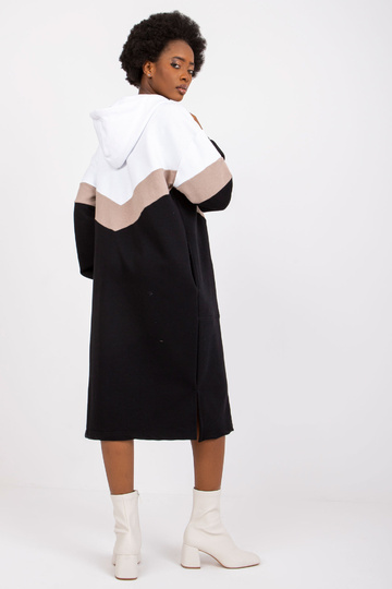 Balta un melna sporta... 2