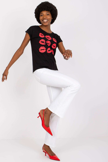 Melns T-krekls ar apdruku... 2