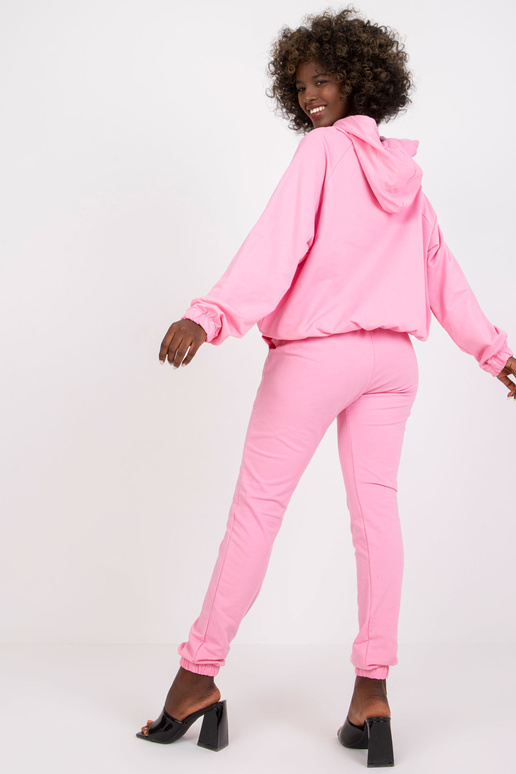 Gaiši rozā kokvilnas treniņtērpa...