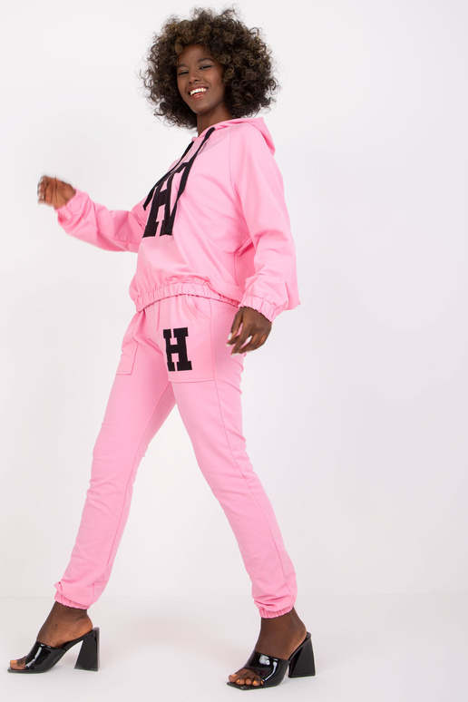 Gaiši rozā kokvilnas treniņtērpa...