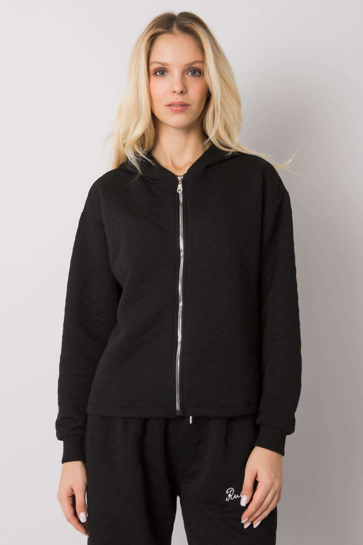 Melns stepēts sporta krekls pamata... Melns stepēts sporta krekls pamata...