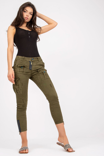 Haki krāsas pieskaņotas... 2