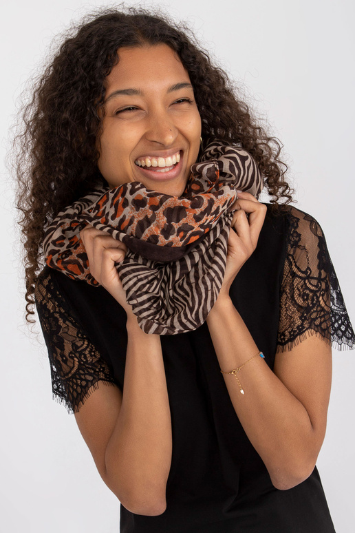 Brūns-bēšs stropes skurstenis ar apdruku