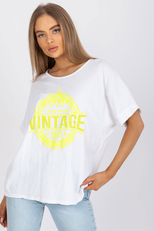 Balts un dzeltens sieviešu t-krekls...