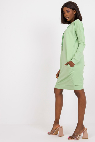 Pistāciju krāsas sporta... 2