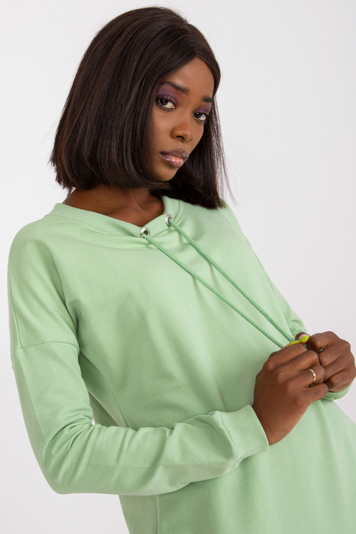 Pistāciju krāsas sporta kreklkleita...