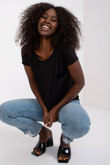 Melns kokvilnas t-krekls ar...