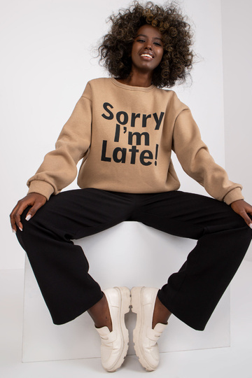 Tumši bēšs liela izmēra...