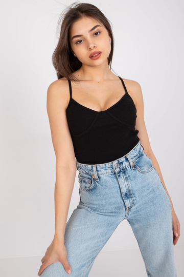 Melns rievotas kokvilnas...