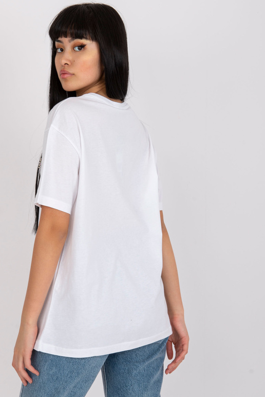 Balts sieviešu t-krekls ar uzrakstu... Balts sieviešu t-krekls ar uzrakstu...