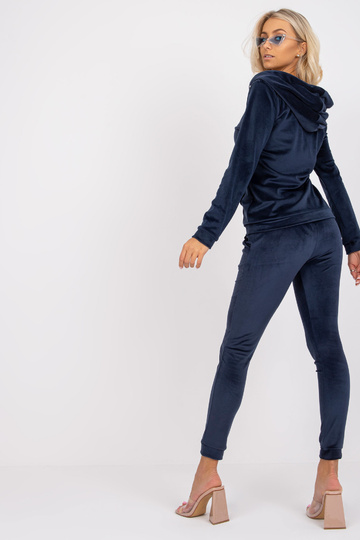 Tumši zils velūra komplekts... 2