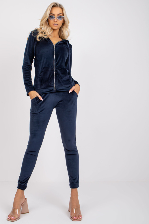 Tumši zils velūra komplekts ar kapuci...