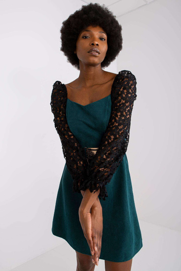 Tumši zaļa kleita ar ažūra... 2