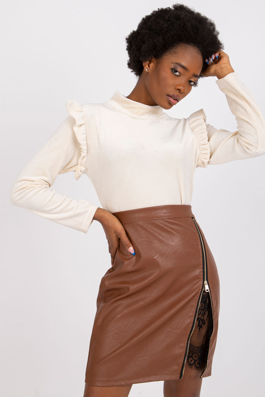 Bēša velūra blūze ar volāniem Eugenie