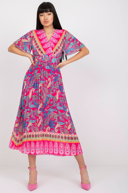 Rozā, kroku viena izmēra kleita ar...