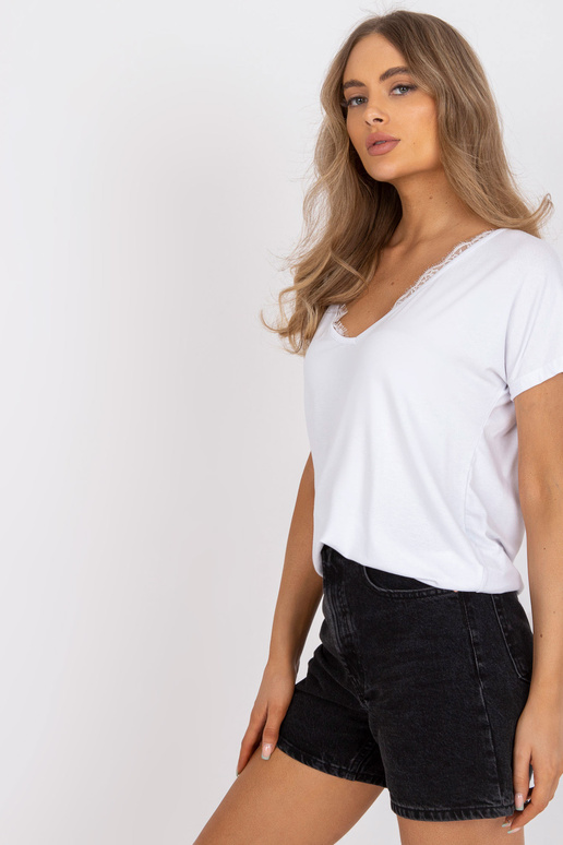 Aileen White V veida kakla sieviešu... Aileen White V veida kakla sieviešu...