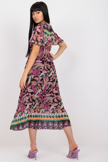 Melna un rozā uzliesmojoša... 2