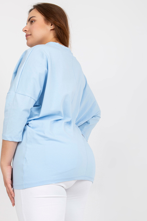 Gaiši zila gadījuma liela izmēra...