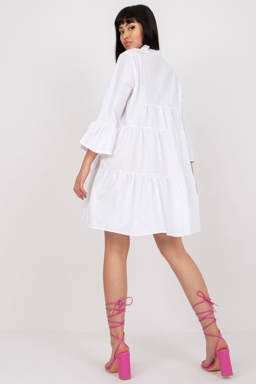 Balta kleita ar volāniem un 3/4...