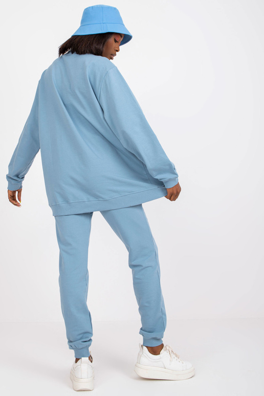 Netīri zils sporta krekls bez kapuces...