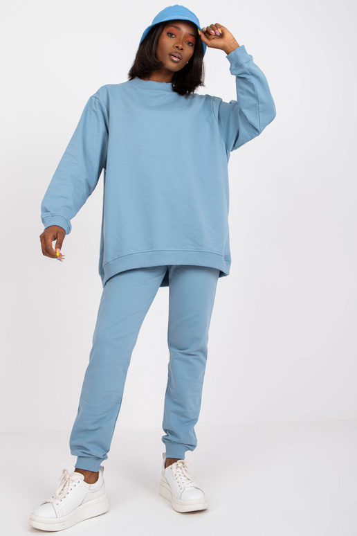 Netīri zils sporta krekls bez kapuces...