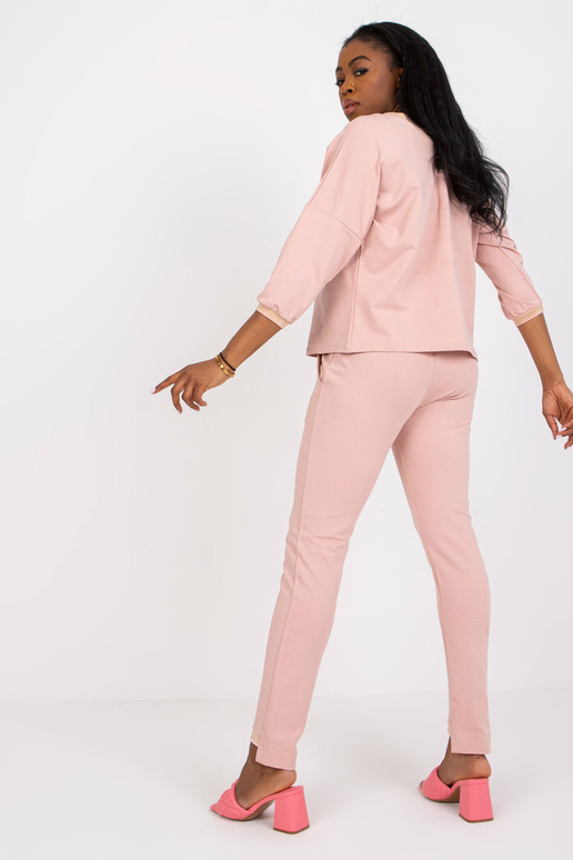 Netīrs rozā divdaļīgs ikdienas...