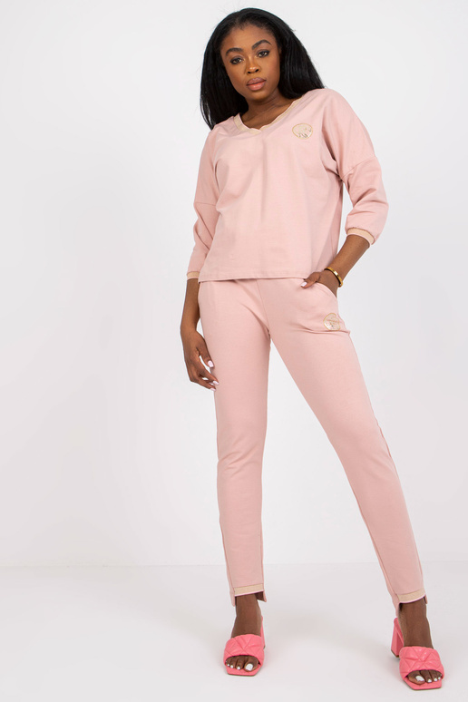 Netīrs rozā divdaļīgs ikdienas...