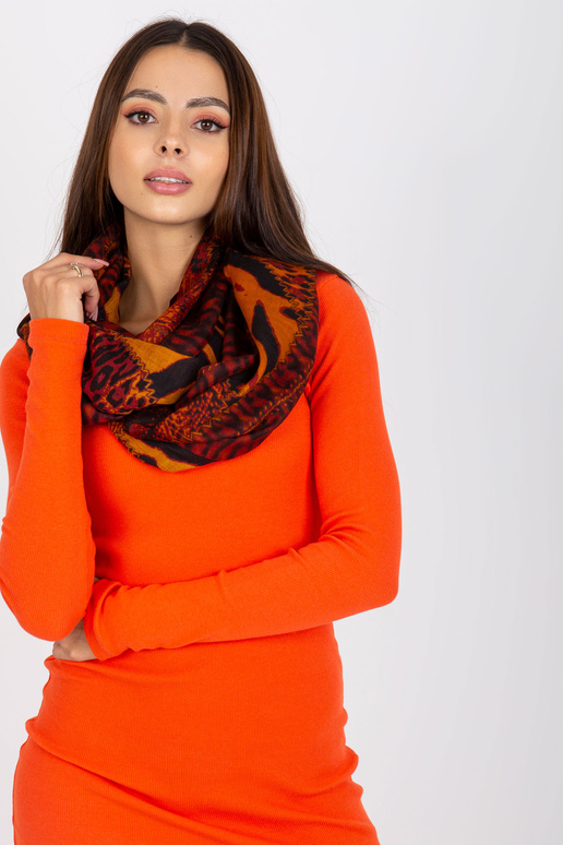 Burgundijas stropes skurstenis...