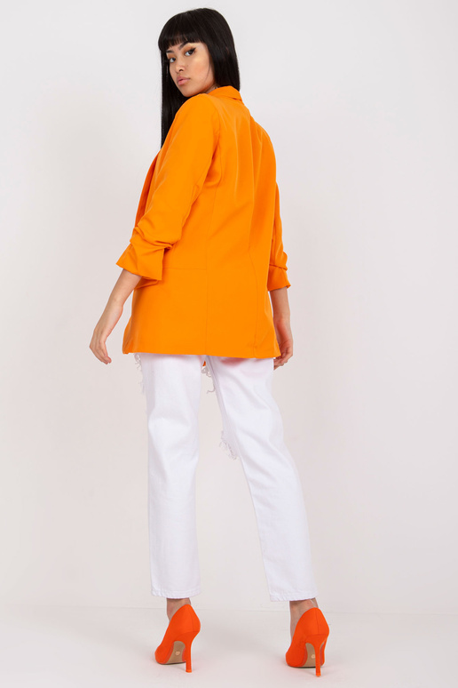 Gaiši oranžs sieviešu žakete ar Adela... Gaiši oranžs sieviešu žakete ar Adela...