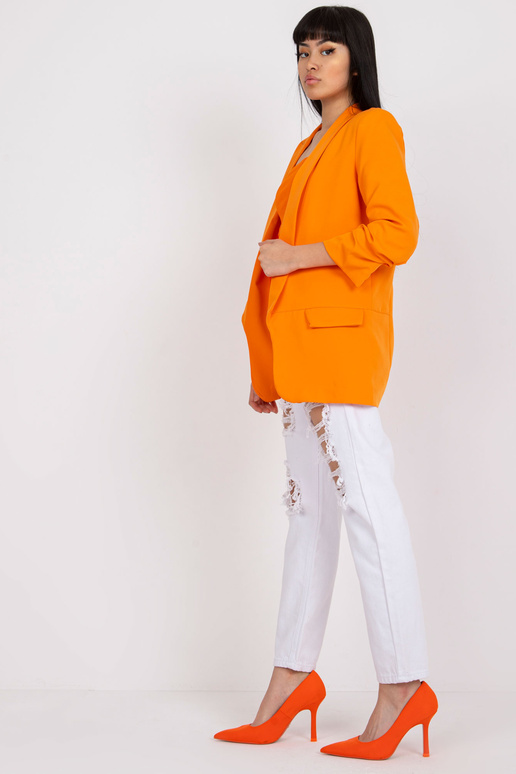 Gaiši oranžs sieviešu žakete ar Adela... Gaiši oranžs sieviešu žakete ar Adela...