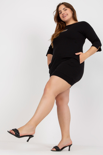 Melna liela izmēra mini...