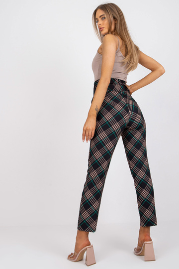 Melnas un zaļas elegantas...