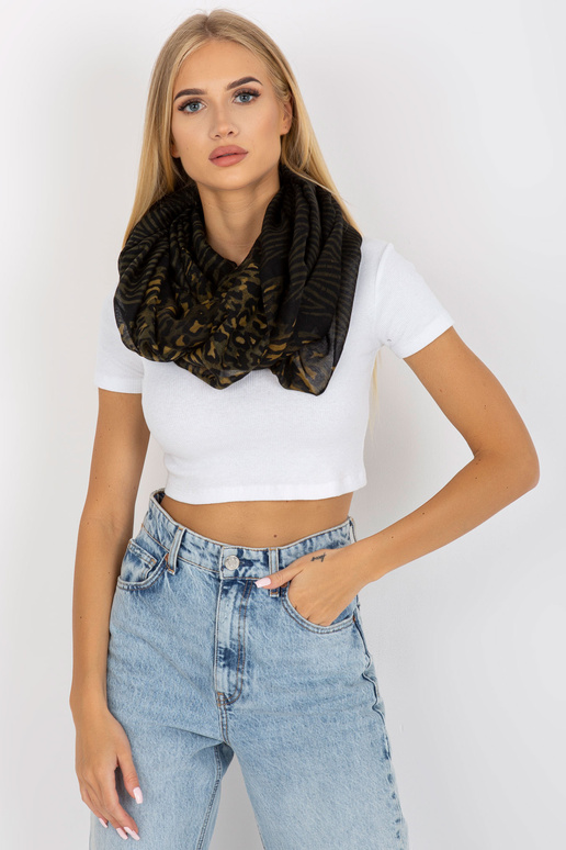 Melns un haki krāsas stropes...