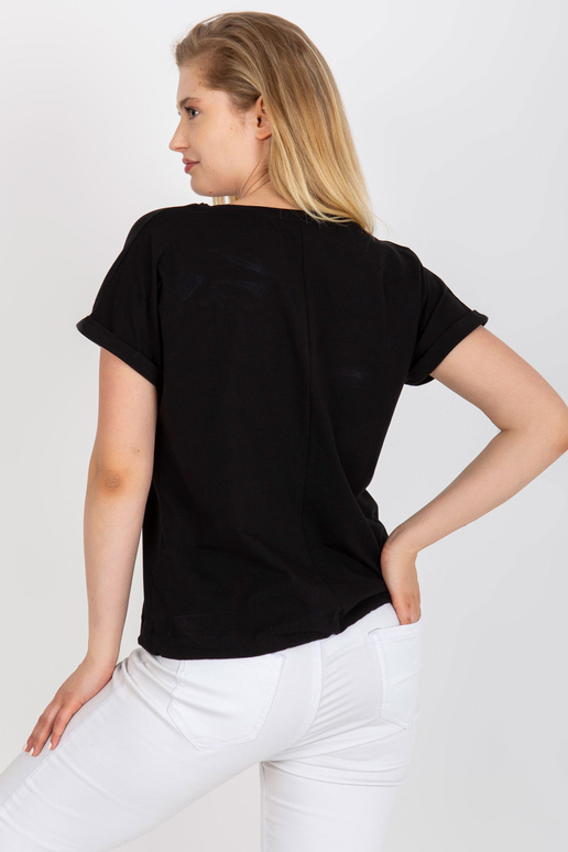 Melns plus izmēra t-krekls ar apdruku...