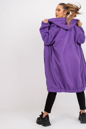 Tumši violets garais sporta...